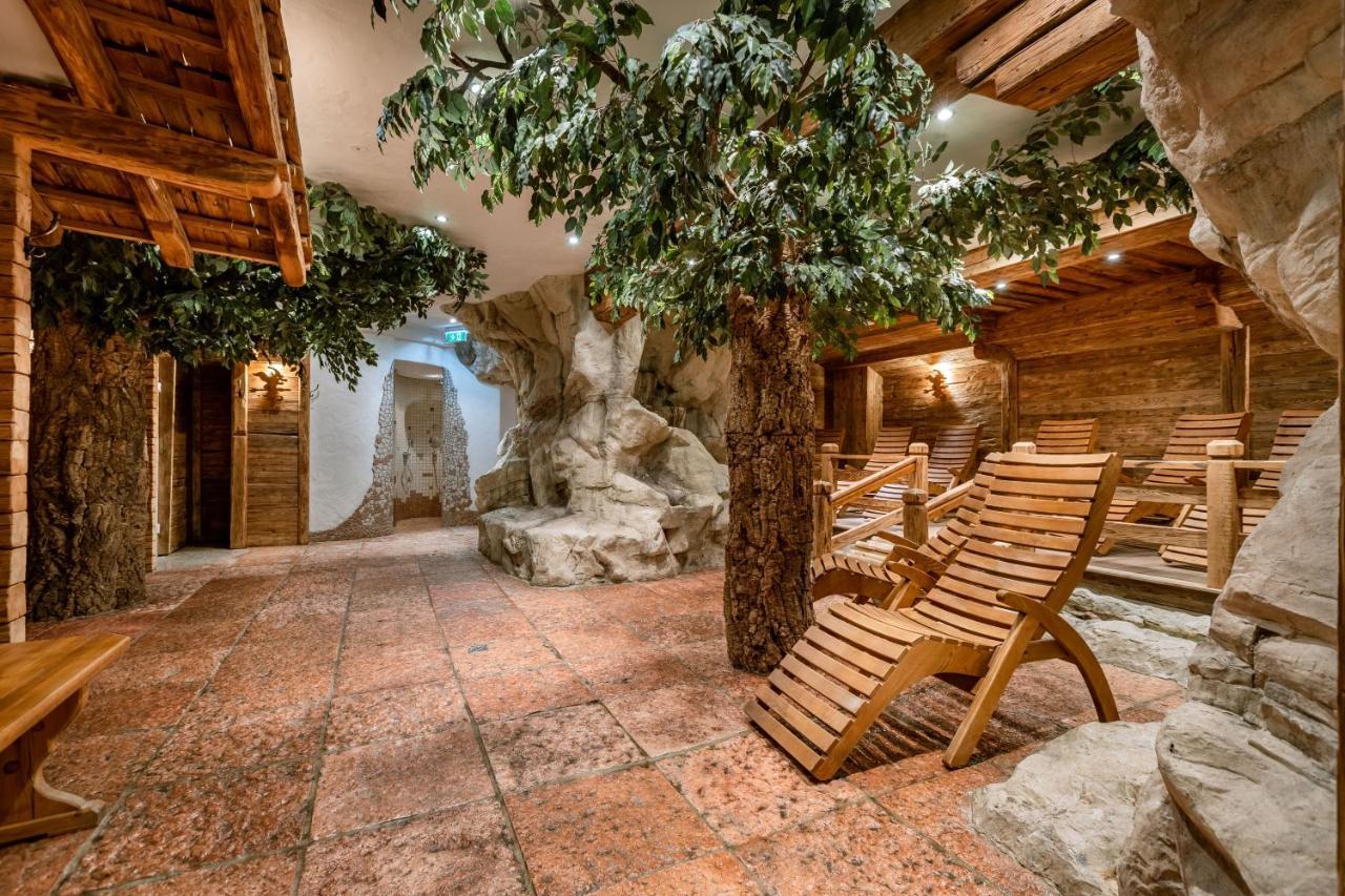Hotel Restaurant Hexenalm Soll Bagian luar foto