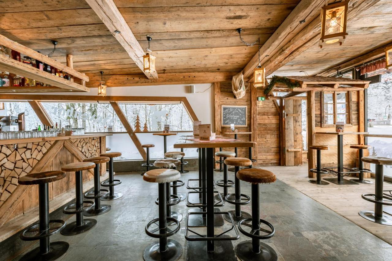 Hotel Restaurant Hexenalm Soll Bagian luar foto
