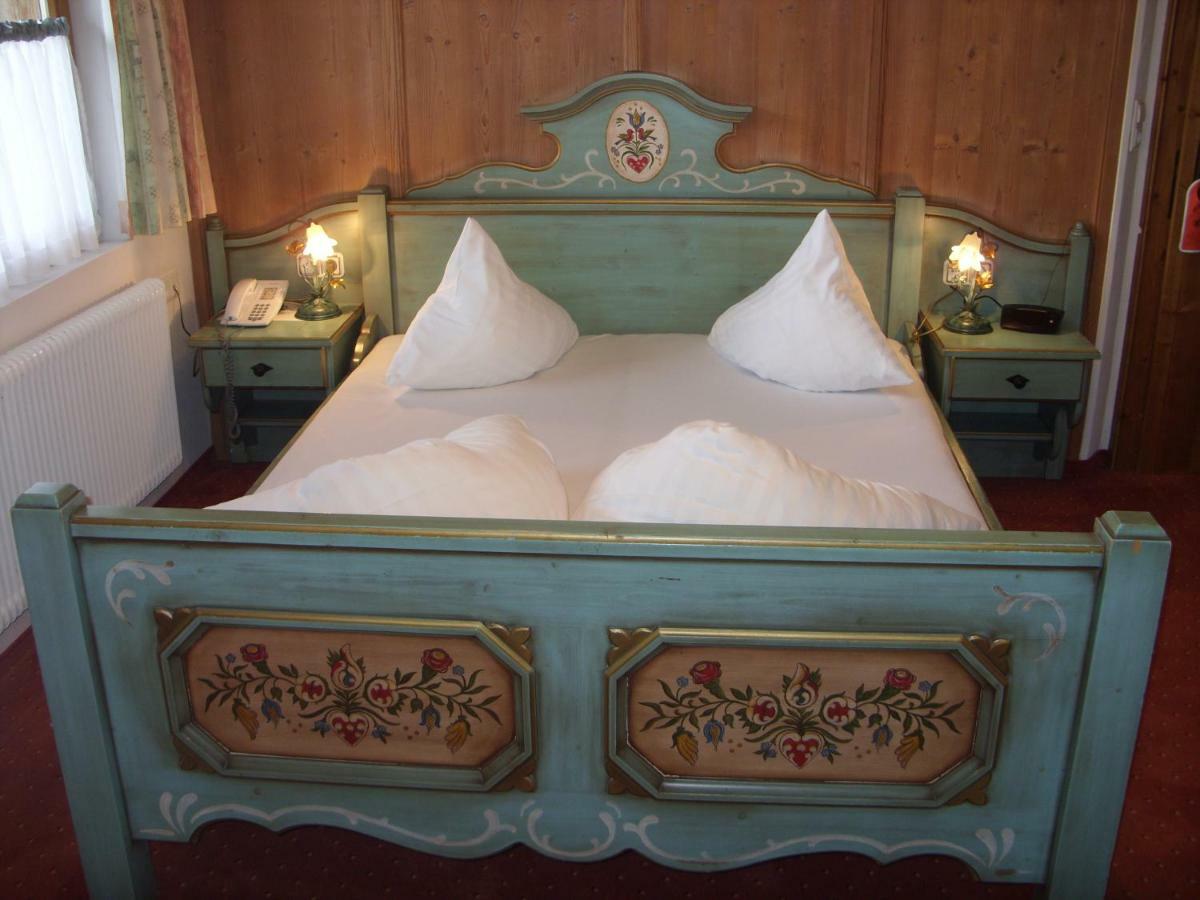 Hotel Restaurant Hexenalm Soll Bagian luar foto